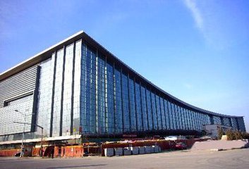 �������h����